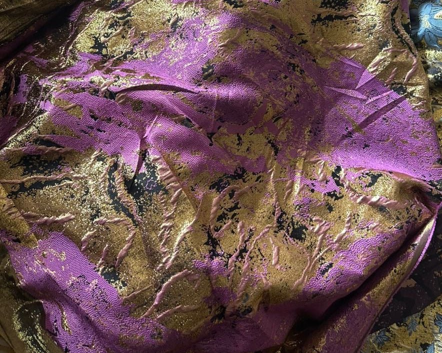 Luxury Pink and Gold Damask {Per Yard} - Fabtukus Luxury